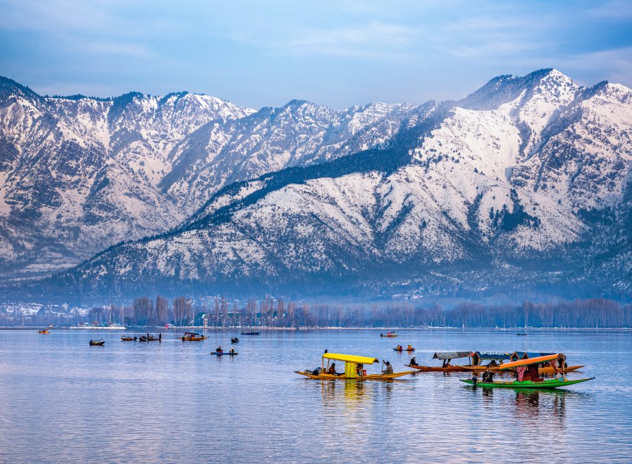 Army Transfers 139 Acres Of Prime Srinagar Land To Boost Tourism Army Transfers 139 Acres Of Prime Srinagar Land To Boost Tourism